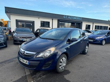 OPEL CORSA E 2013