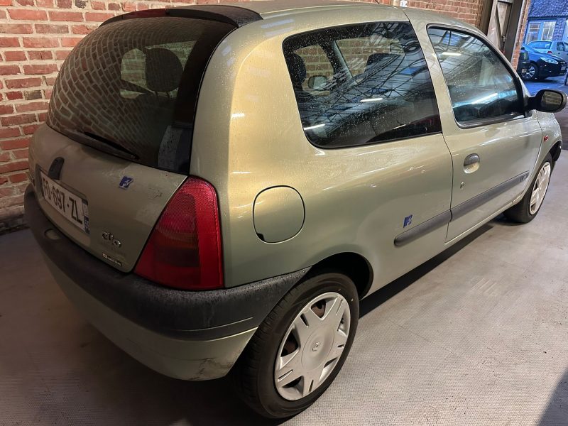 RENAULT CLIO 1.2i MTV 2000