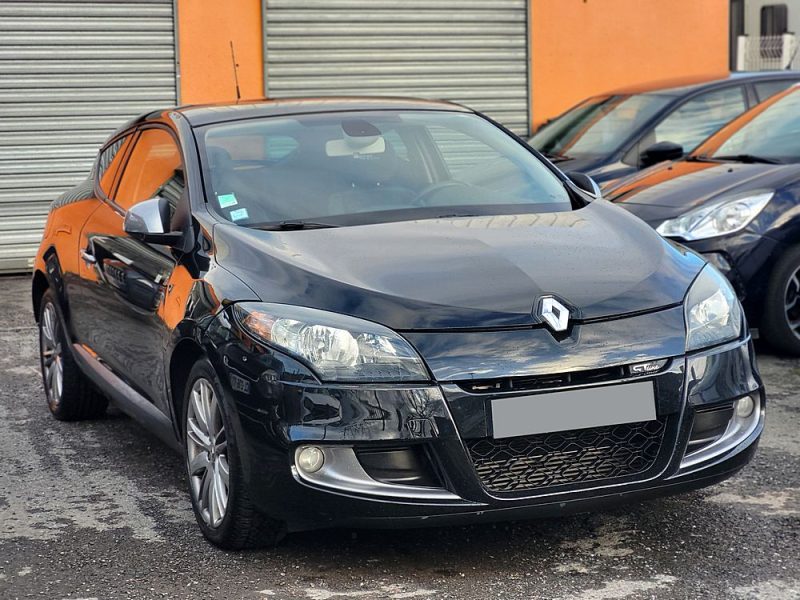 RENAULT MEGANE 3 III Coupe 2011