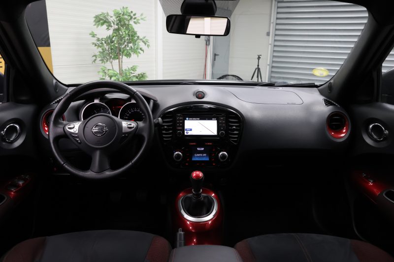 NISSAN JUKE 2016