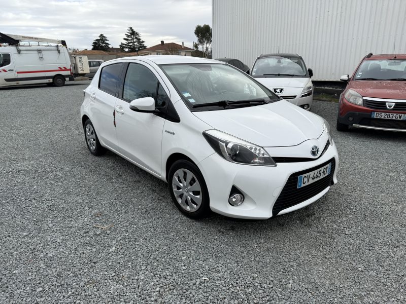 TOYOTA YARIS 2013