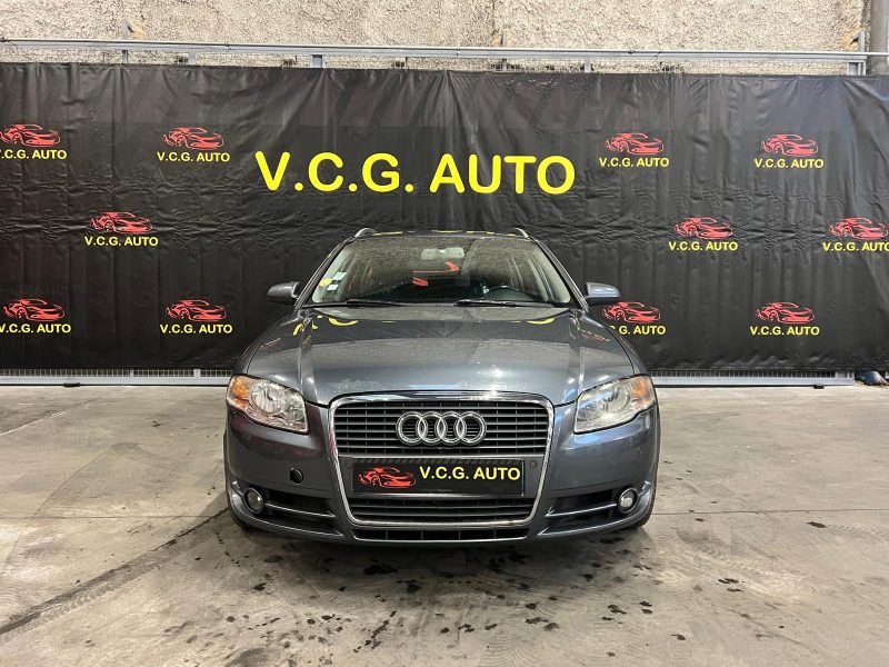 AUDI A4 2.5 TDI V6 163