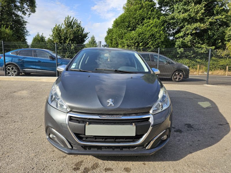 PEUGEOT 208 1.6 hdi 100 cv STYLE 