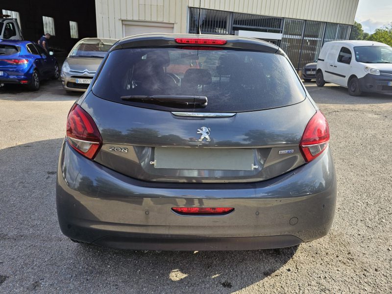 PEUGEOT 208 1.6 hdi 100 cv STYLE 