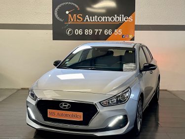 HYUNDAI i30 2018