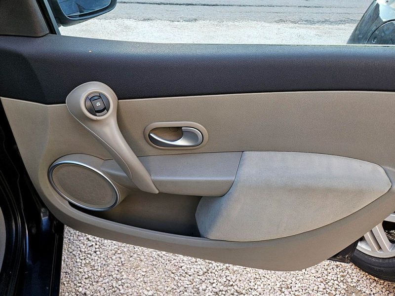 RENAULT CLIO 2007