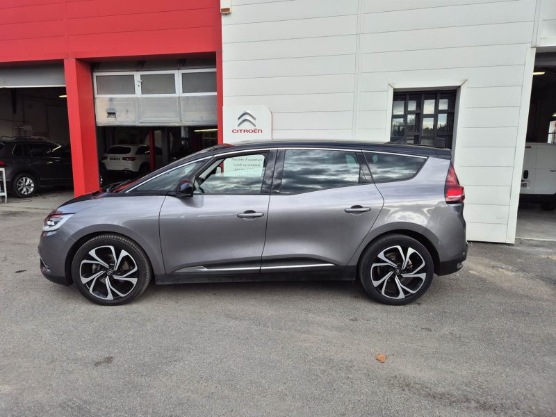 RENAULT MEGANE SCENIC 2020