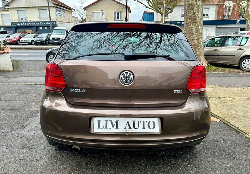 VOLKSWAGEN POLO 2013