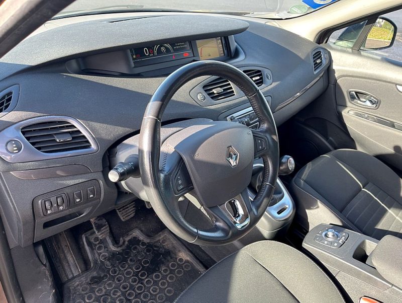 RENAULT SCENIC III 2015