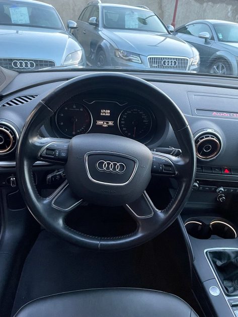 AUDI A3 2012