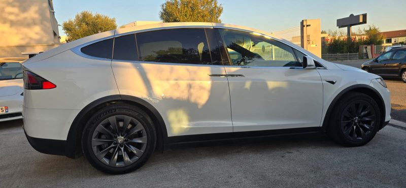 TESLA MODEL X 2019