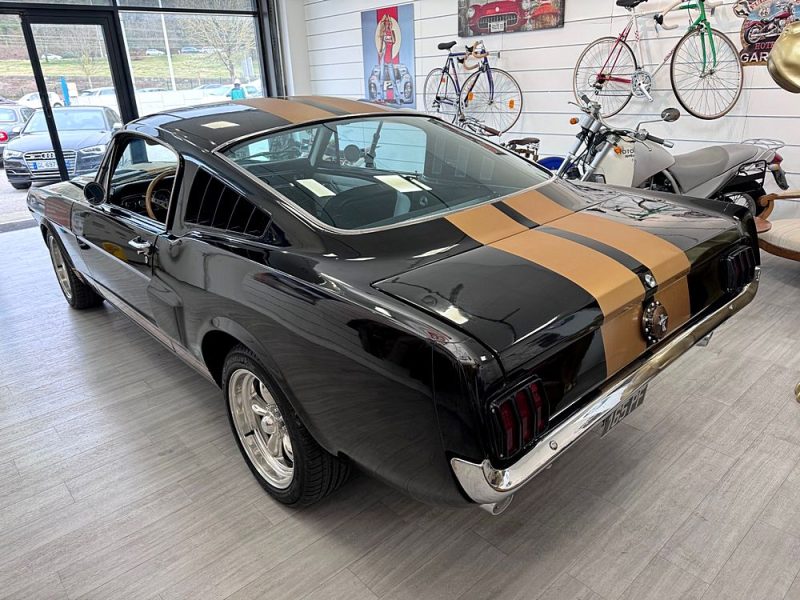  FORD MUSTANG FASTBACK CLONE 350 HERTZ REPRISE POSSIBLE