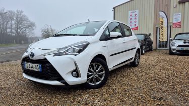 TOYOTA YARIS HYBRID 2017