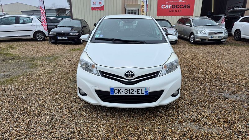 TOYOTA YARIS 2012