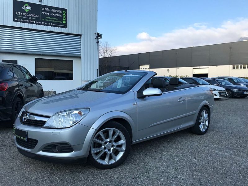 OPEL ASTRA III CABRIOLET - Twintop 1.9 cdti 150cv FAP COSMO - GARANTIE 6 MOIS