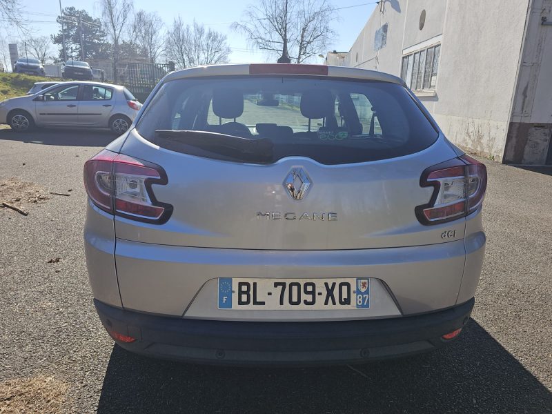 RENAULT MEGANE sw 1.5 DCI 90 cv Dynamique / GPS - Régulateur - Clim Auto