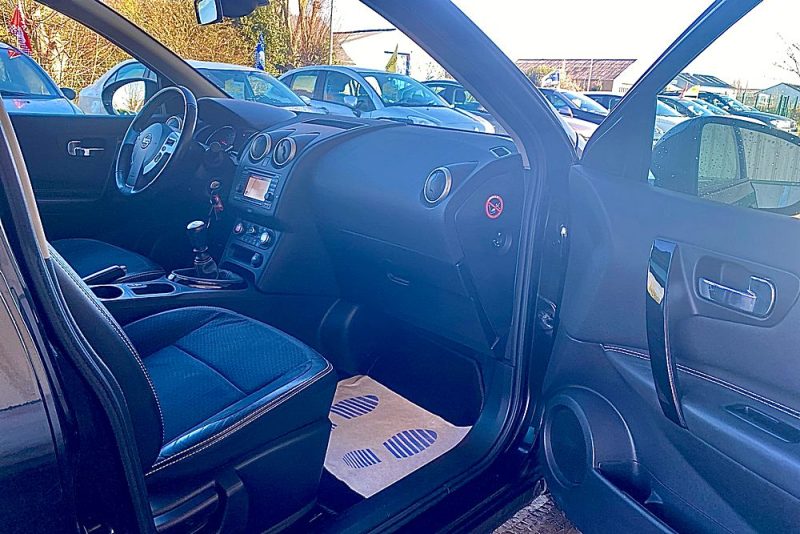 NISSAN QASHQAI 1.5 DCI 110 Connect Edition 360 BVM6