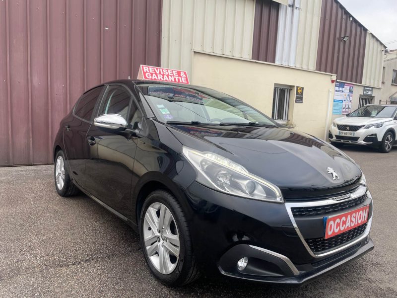 PEUGEOT 208 2019 SIGNATURE