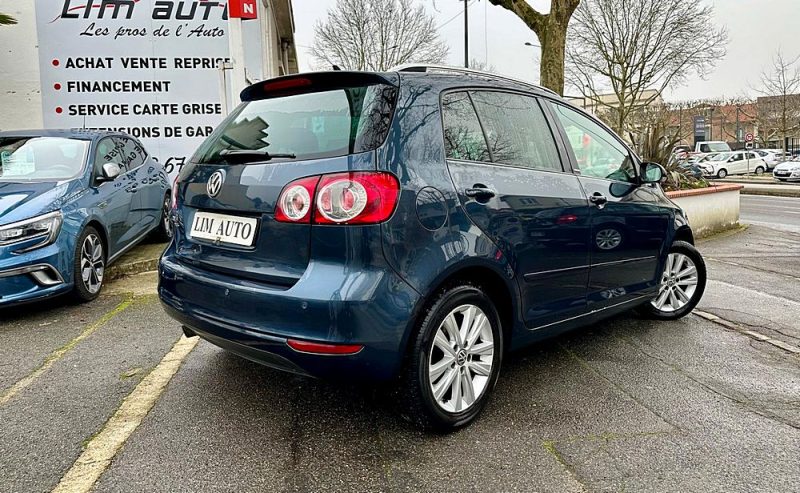 VOLKSWAGEN GOLF PLUS 2012