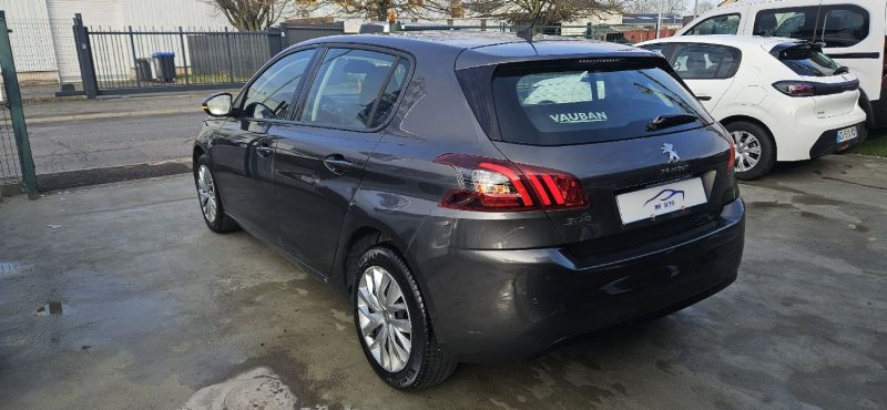 PEUGEOT 308 2018