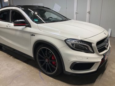 MERCEDES CLASSE GLA 45 AMG TURBO 4-Matic FULL OPTION