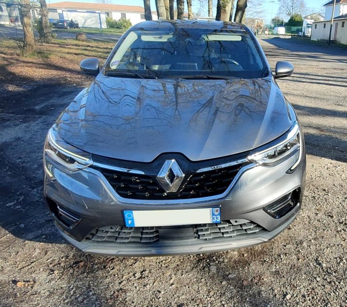 RENAULT ARKANA 1,6 E-TECH 145H 95 FULL HYBRID INTENS  BVA