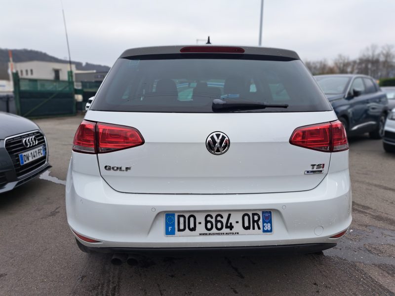 VOLKSWAGEN GOLF 2015