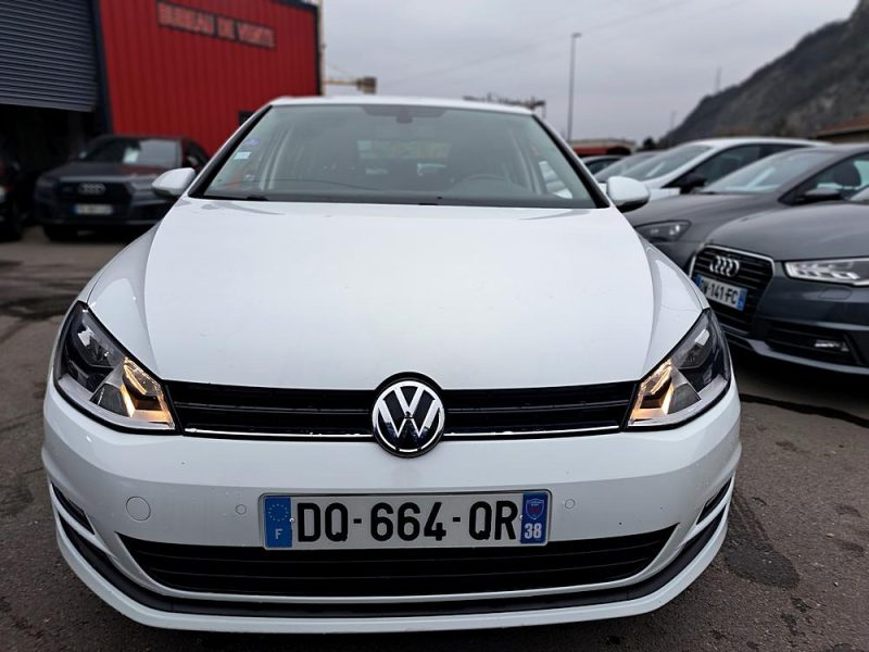 VOLKSWAGEN GOLF 2015