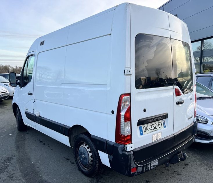 RENAULT MASTER III Traction Fourgon L1H1 F3300 2.3 dCi 16V FAP 125 cv