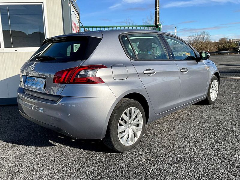 PEUGEOT 308 2020