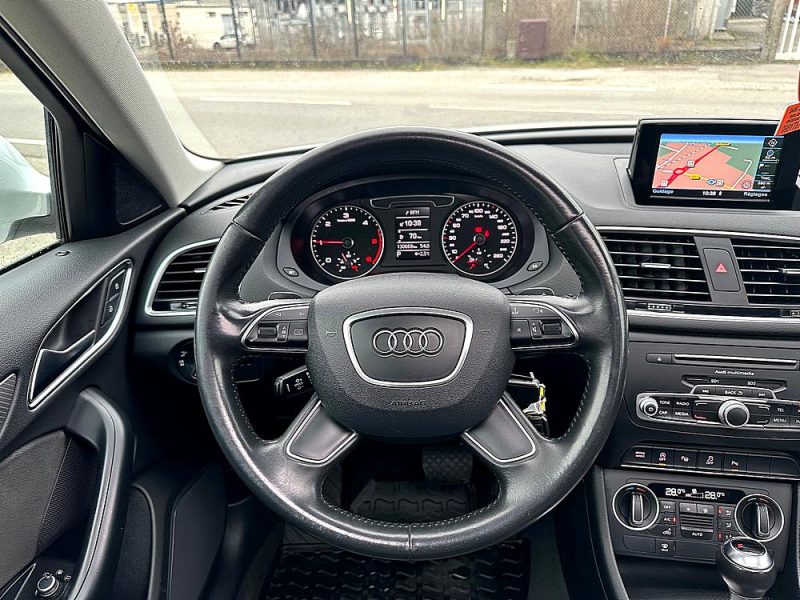 AUDI Q3 2015