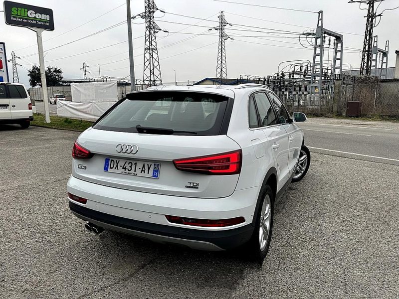 AUDI Q3 2015