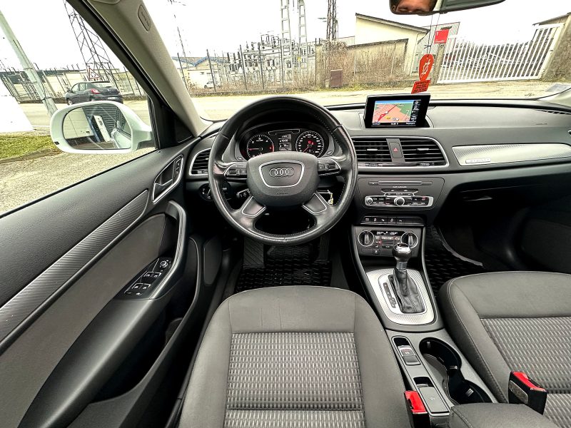 AUDI Q3 2015