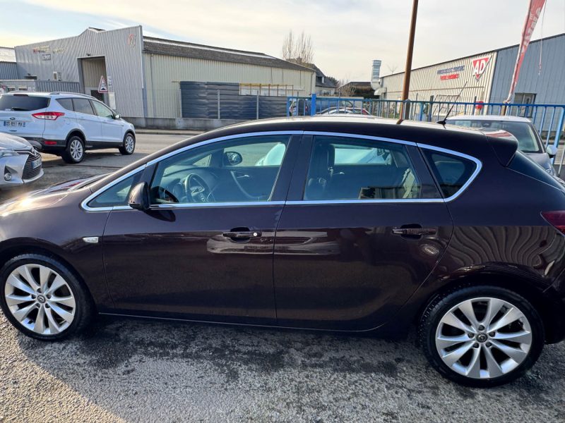 OPEL ASTRA 1.7 CDTI 110CH 2012