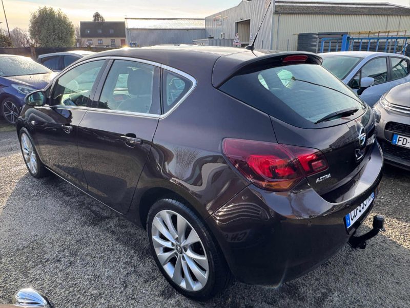 OPEL ASTRA 1.7 CDTI 110CH 2012