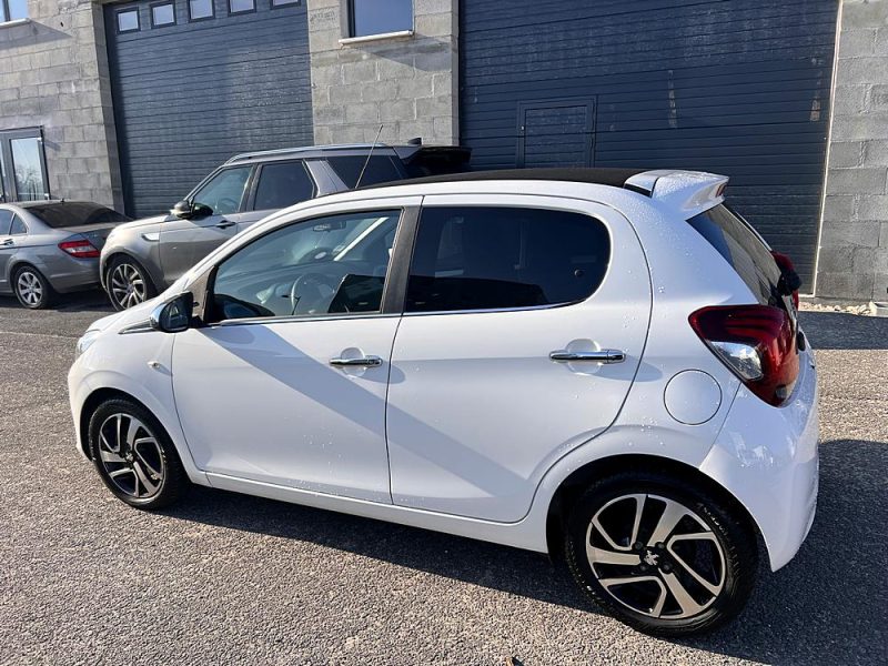 PEUGEOT 108 2015