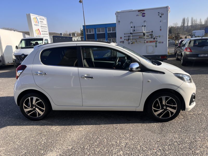 PEUGEOT 108 2015