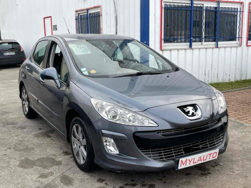 PEUGEOT 308 1.6 HDI 110 CONFORT