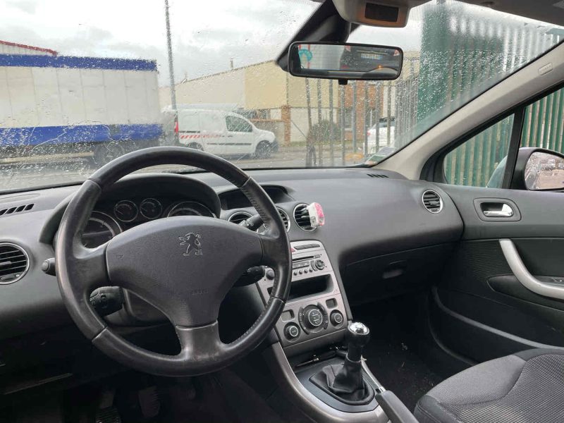 PEUGEOT 308 1.6 HDI 110 CONFORT