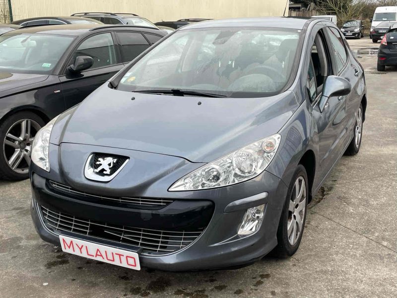 PEUGEOT 308 1.6 HDI 110 CONFORT