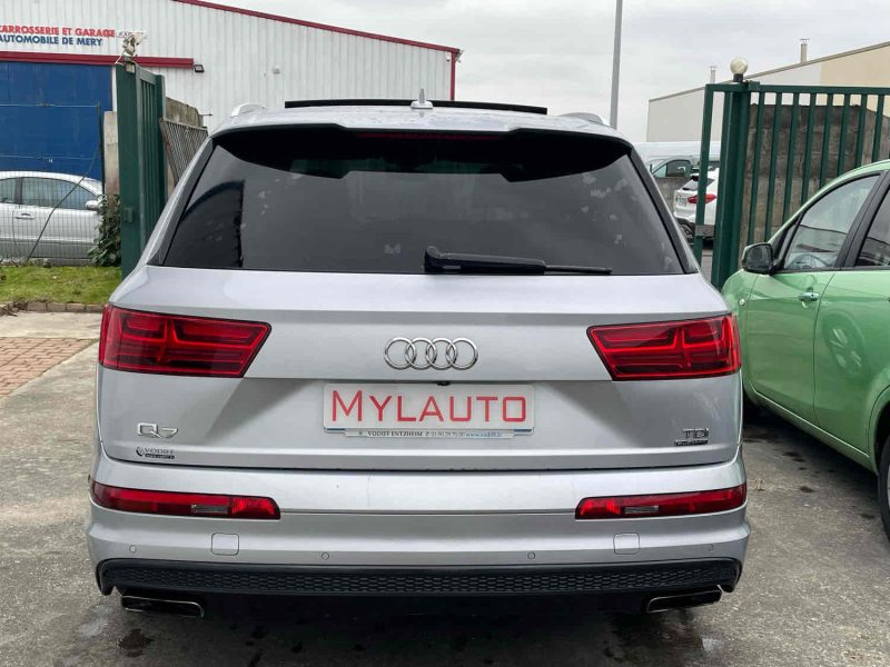 AUDI Q7 2015 S-LINE