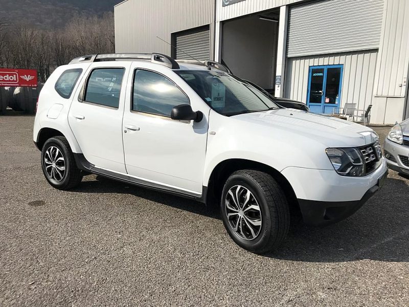 DACIA DUSTER 1 ph2 - 1.5 dci 110cv 4x4 Lauréate BV6 FAP - GARANTIE 6 MOIS