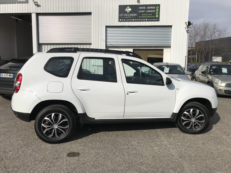 DACIA DUSTER 1 ph2 - 1.5 dci 110cv 4x4 Lauréate BV6 FAP - GARANTIE 6 MOIS