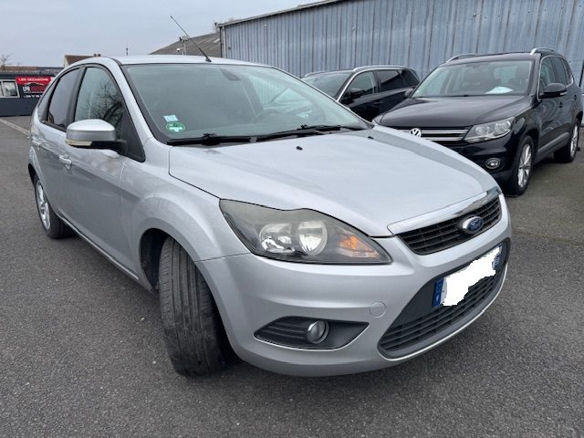 FORD FOCUS 2010