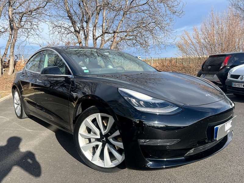 TESLA MODEL 3 2019