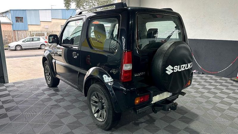 SUZUKI JIMNY 1.3 VVT JLX 16V 4x4 86Ch