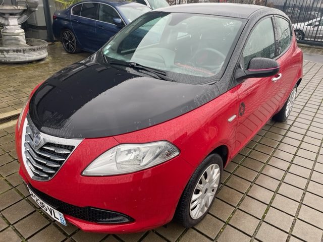 LANCIA YPSILON 2012 1.2i - 8V