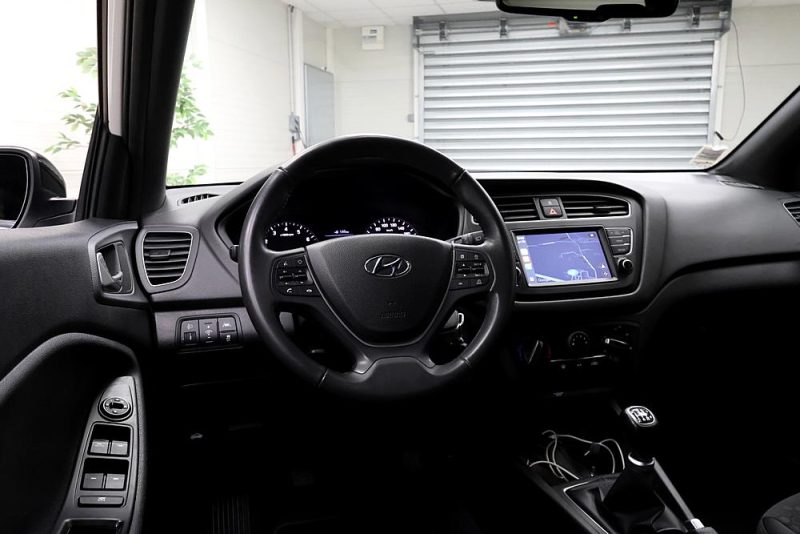 HYUNDAI I20 2019