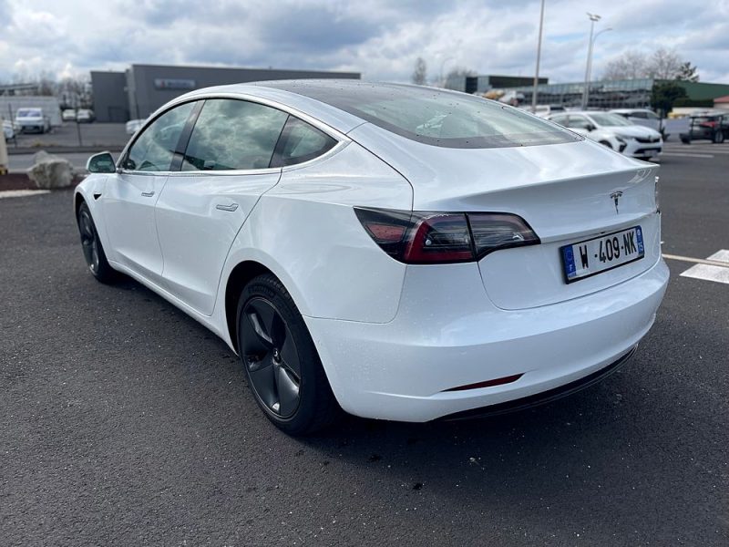 TESLA  MODEL 3 2019