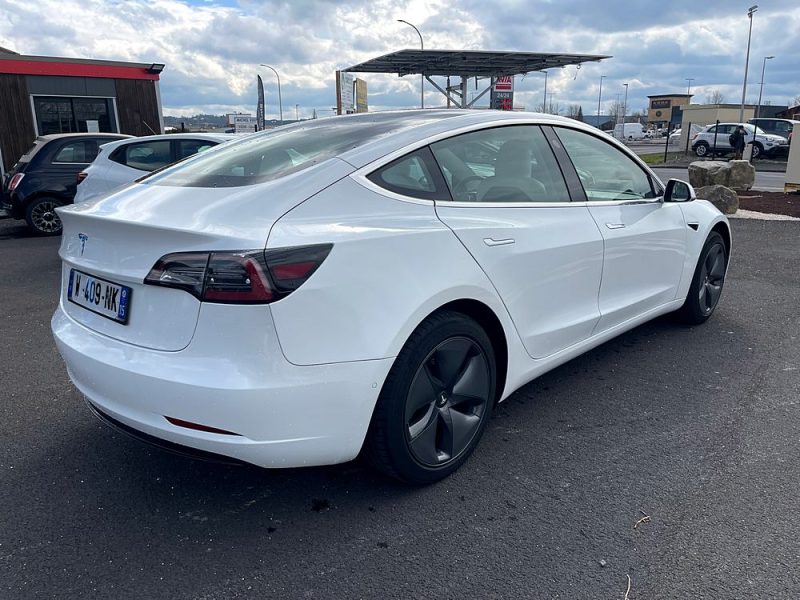 TESLA  MODEL 3 2019
